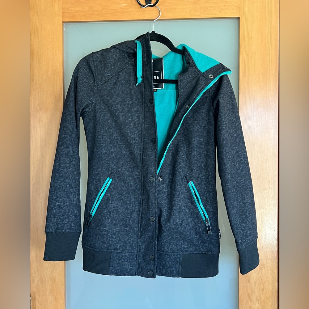 Empyre snow jacket black and green blue XS